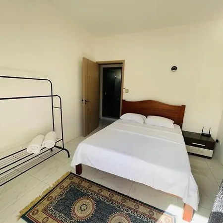 3-Bedroom Apt With Oceanviews, 1Min Walk To Beach - Nyha2 Flic en Flac Exterior photo