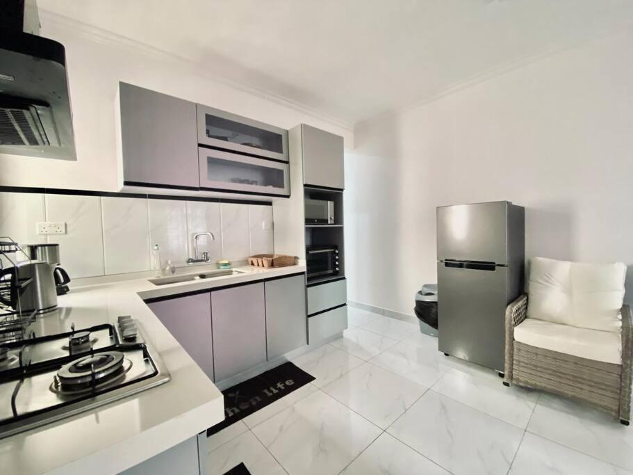 अपार्टमेंट 3-bedroom With Oceanviews, 1min Walk To - Nyha2 Flic en Flac