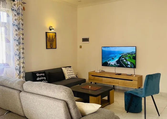 3-Bedroom Apt With Oceanviews, 1Min Walk To Beach - Nyha2