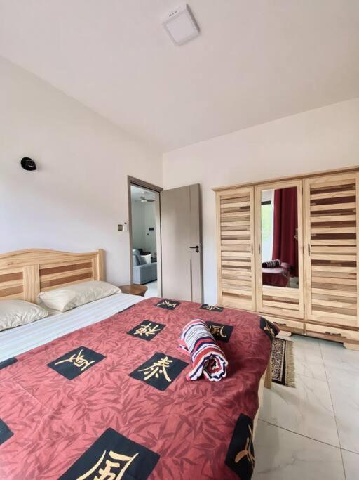 Apartment 3-bedroom With Oceanviews, 1min Walk To - Nyha2 Flic en Flac