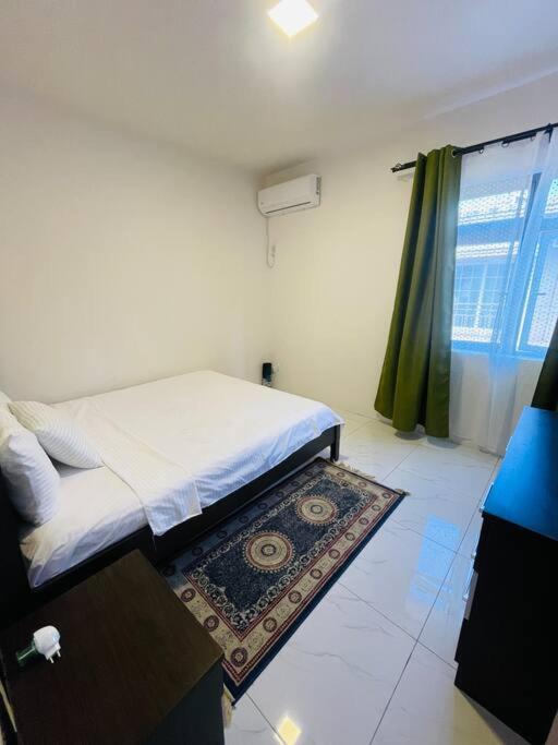 3-bedroom With Oceanviews, 1min Walk To - Nyha2 *